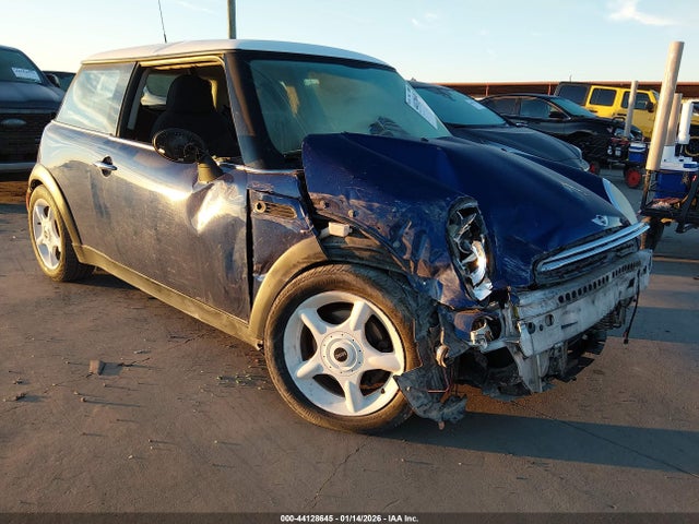 2003 MINI COOPER WMWRC33453TE15655 Photo 0