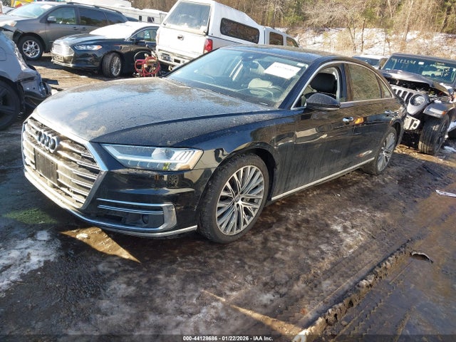2019 AUDI A8 L WAU8DAF84KN012665 Photo 1