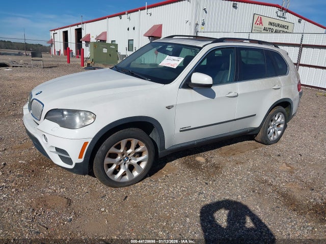 Auction sale of the 2013 Bmw X5 Xdrive35i, vin: 5UXZV4C52D0B09932, lot number: 44128698