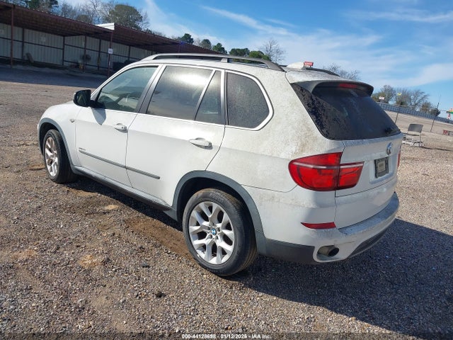Auction sale of the 2013 Bmw X5 Xdrive35i, vin: 5UXZV4C52D0B09932, lot number: 44128698