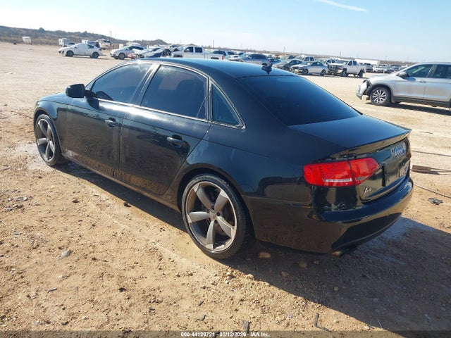 2011 AUDI A4 WAUFFAFL1BN052353 Photo 2