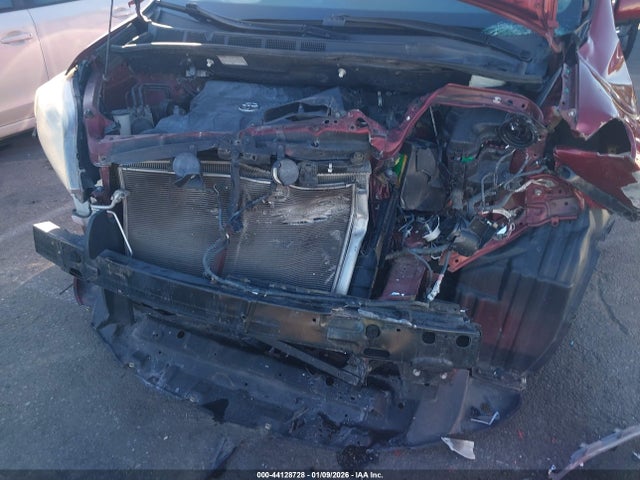 5TDKK3DC3GS750461 Toyota SIENNA LE