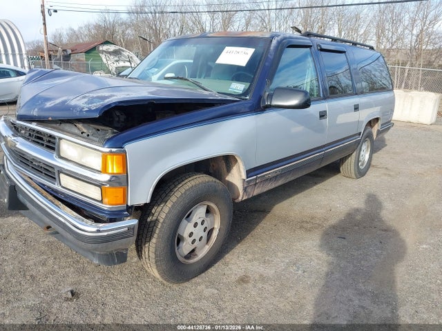 1995 CHEVROLET SUBURBAN 1GNFK16K5SJ457832 Photo 1