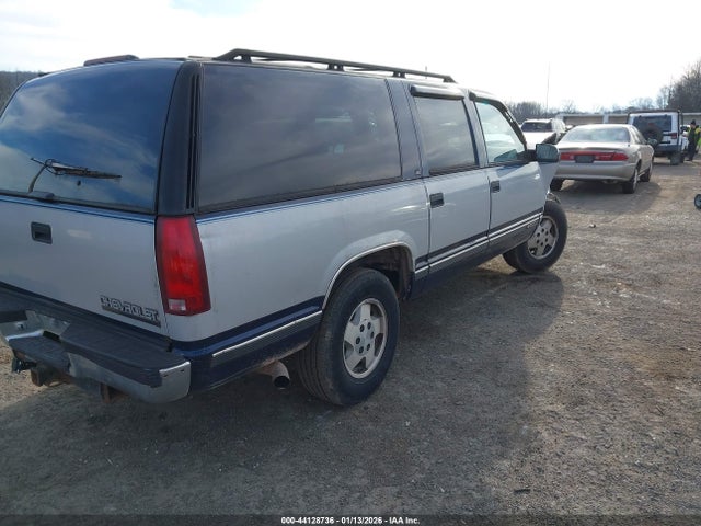 1995 CHEVROLET SUBURBAN 1GNFK16K5SJ457832 Photo 3