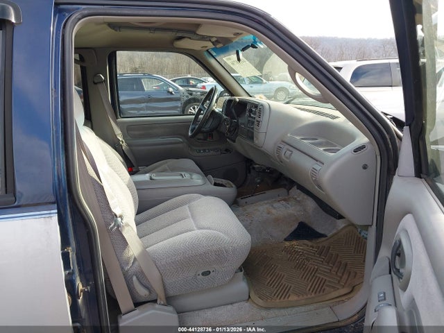 1995 CHEVROLET SUBURBAN 1GNFK16K5SJ457832 Photo 4