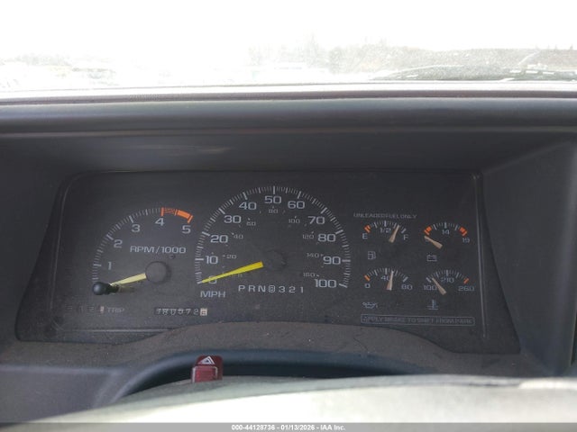 1995 CHEVROLET SUBURBAN 1GNFK16K5SJ457832 Photo 6