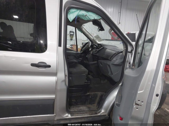 2015 Ford Transit T-350 მანქანა იყიდება აუქციონზე, vin: 1FBAX2CM1FKA36095, აუქციონის ნომერი: 44128757