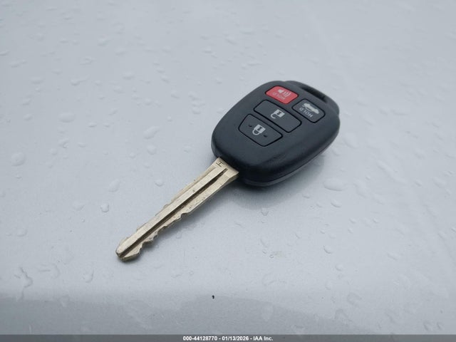 2019 TOYOTA COROLLA 5YFBURHE8KP927158 Photo 10