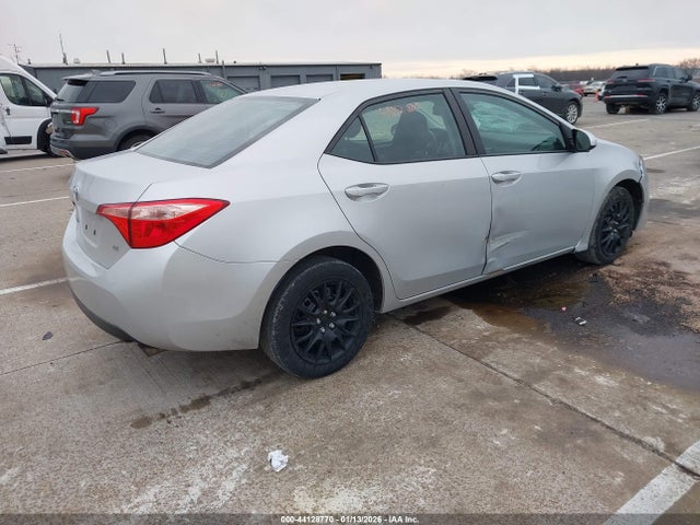 2019 TOYOTA COROLLA 5YFBURHE8KP927158 Photo 3