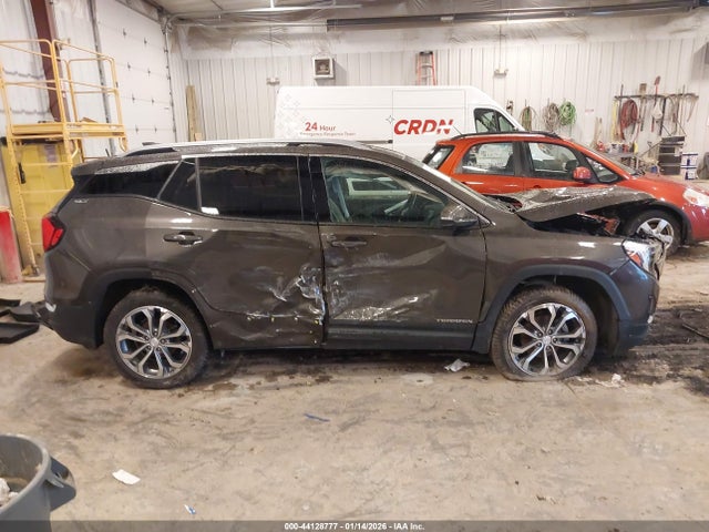 44128777 :رقم المزاد ، 3GKALPEV6KL192950 vin ، 2019 Gmc Terrain Slt مزاد بيع
