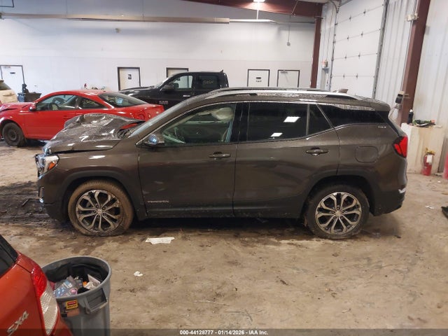 44128777 :رقم المزاد ، 3GKALPEV6KL192950 vin ، 2019 Gmc Terrain Slt مزاد بيع