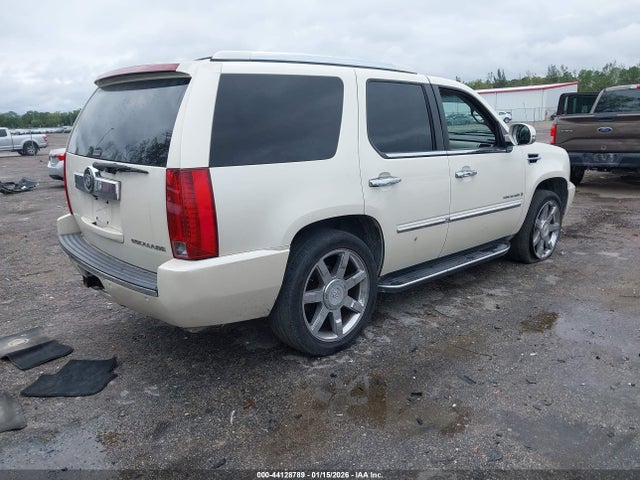 2008 CADILLAC ESCALADE 1GYEC63848R108446 Photo 3
