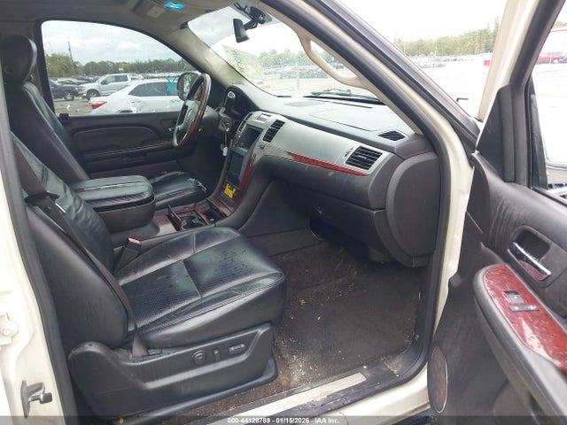 2008 CADILLAC ESCALADE 1GYEC63848R108446 Photo 4