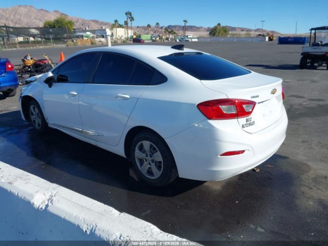2018 CHEVROLET CRUZE 1G1BC5SM9J7202317 Photo 2