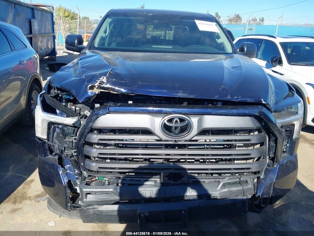 Toyota Tundra Sr5 2023 5TFLA5AAXPX024077 Image 17