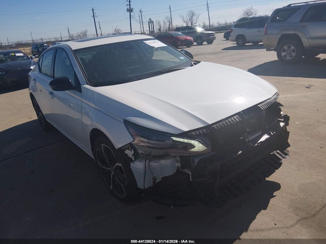 Nissan Altima Sr Fwd 2024 1N4BL4CV5RN423841 головне зображення