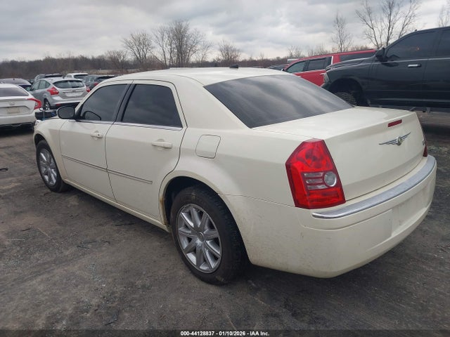 2008 CHRYSLER 300 2C3KA33G48H169983 Photo 2