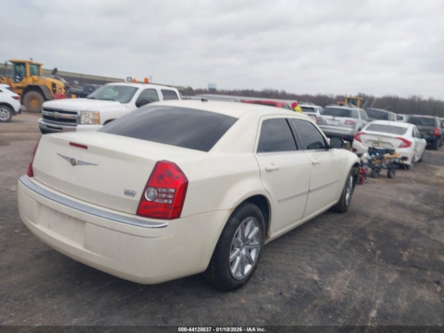 2008 CHRYSLER 300 2C3KA33G48H169983 Photo 3