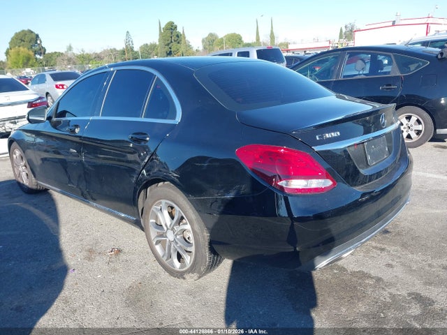 55SWF4JBXHU187680 Mercedes-Benz C 300