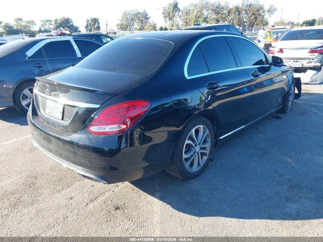 55SWF4JBXHU187680 Mercedes-Benz C 300