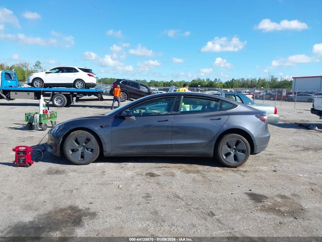 Tesla Model 3 Rear-wheel Drive 2023 5YJ3E1EA1PF644110 Image 14