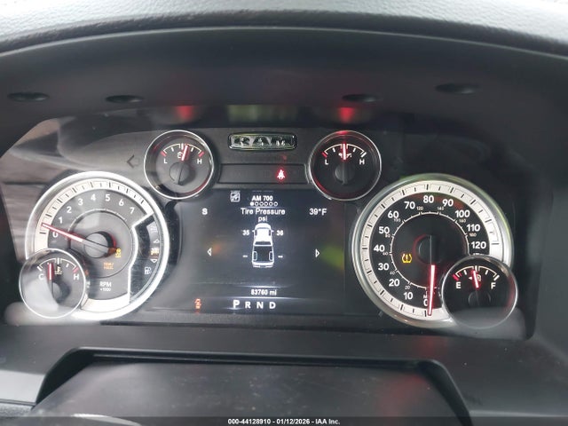 44128910 :رقم المزاد ، 1C6RR7NT7HS816140 vin ، 2017 Ram 1500 Laramie  4x4 5'7 Box مزاد بيع
