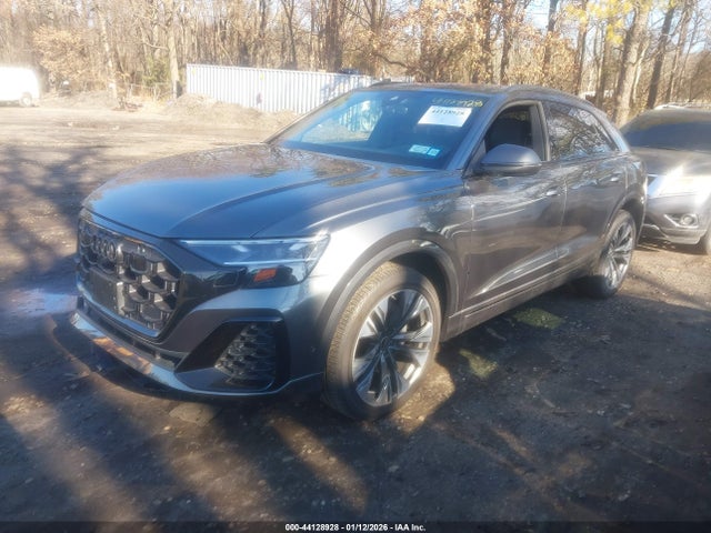 2025 AUDI Q8 WA1EVBF12SD003216 Photo 1