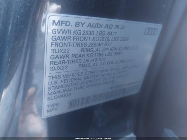 2025 AUDI Q8 WA1EVBF12SD003216 Photo 8