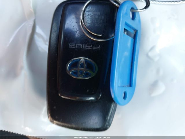 2020 TOYOTA PRIUS JTDL9RFU3L3019274 Photo 10