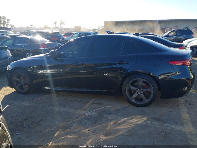 Alfa Romeo Giulia Rwd 2018 ZARFAEBN7J7565230 Image 14
