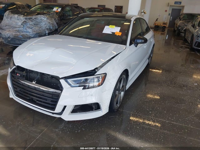 2019 AUDI S3 WAUB1GFF4KA102924 Photo 1