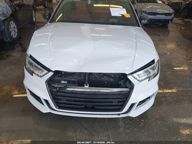2019 AUDI S3 WAUB1GFF4KA102924 Photo 5