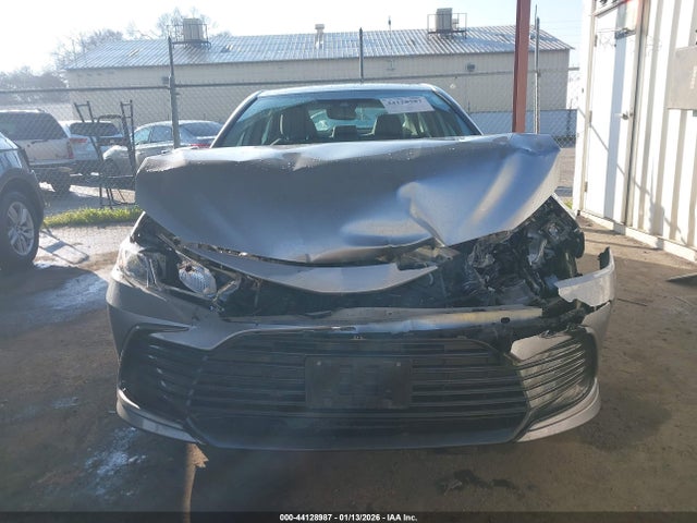 4T1R11AK8PU839953 Toyota CAMRY LE