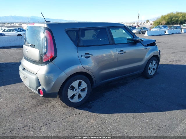 Продаж на аукціоні авто 2016 Kia Soul, vin: KNDJN2A26G7384420, номер лоту: 44128992
