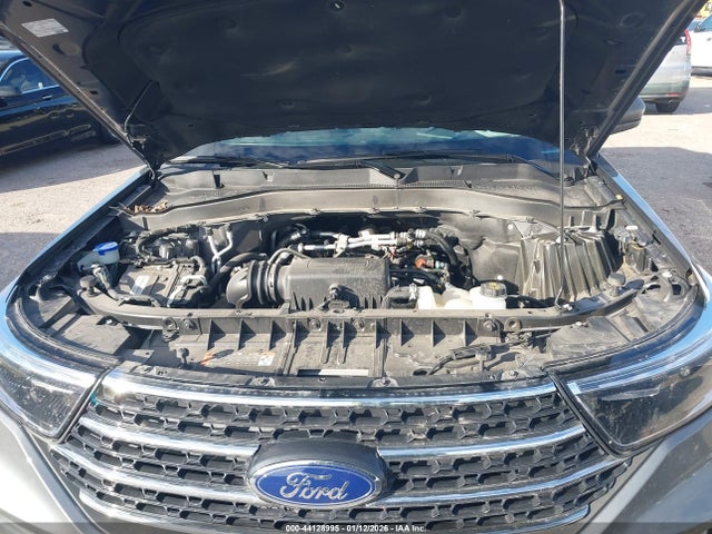 2024 FORD EXPLORER 1FMSK7DH1RGA61949 Photo 9