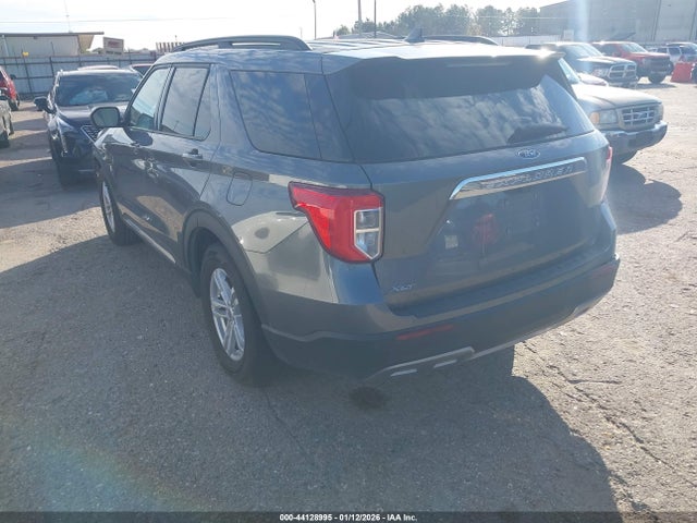 2024 FORD EXPLORER 1FMSK7DH1RGA61949 Photo 2