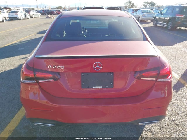 Продажа на аукционе авто 2019 Mercedes-benz A 220, vin: WDD3G4EB8KW018410, номер лота: 44129010
