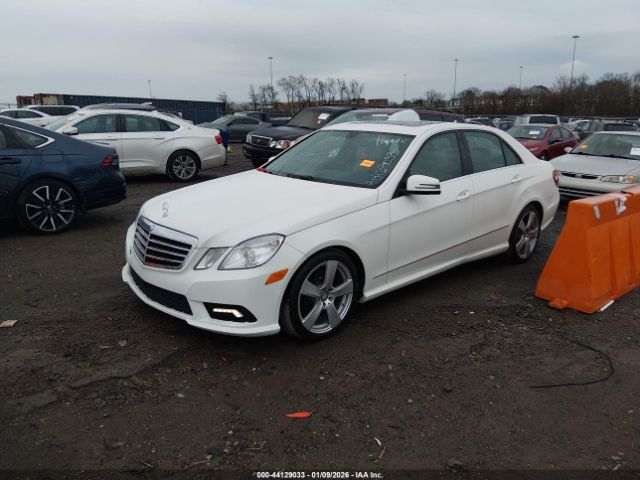 2011 MERCEDES-BENZ E 350 WDDHF5GB9BA345021 Photo 1
