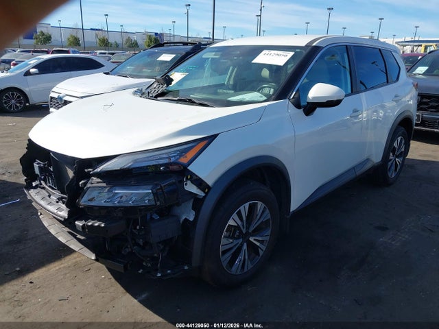 5N1BT3BA3NC720126 Nissan Rogue Sv Fwd