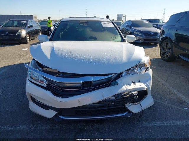 1HGCR3F94HA000133 Honda Accord Touring V6