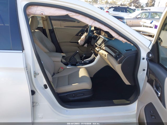 1HGCR3F94HA000133 Honda Accord Touring V6
