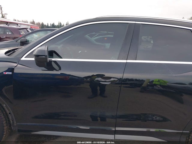 WA1EECF39N1121289 Audi Q3 Premium Plus 45 Tfsi S Line Quattro Tiptronic