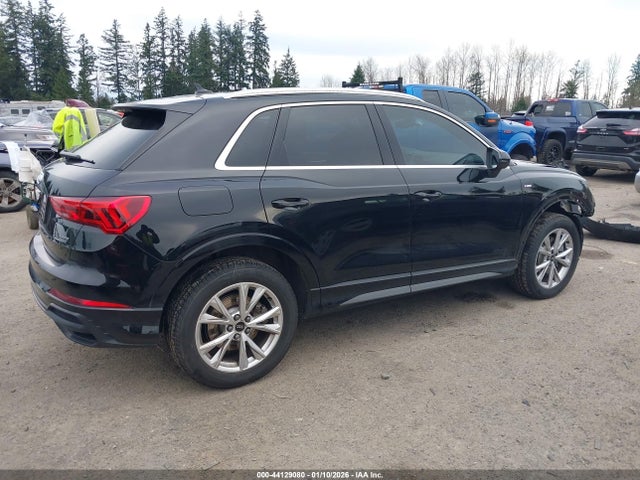 2022 AUDI Q3 WA1EECF39N1121289 Photo 3