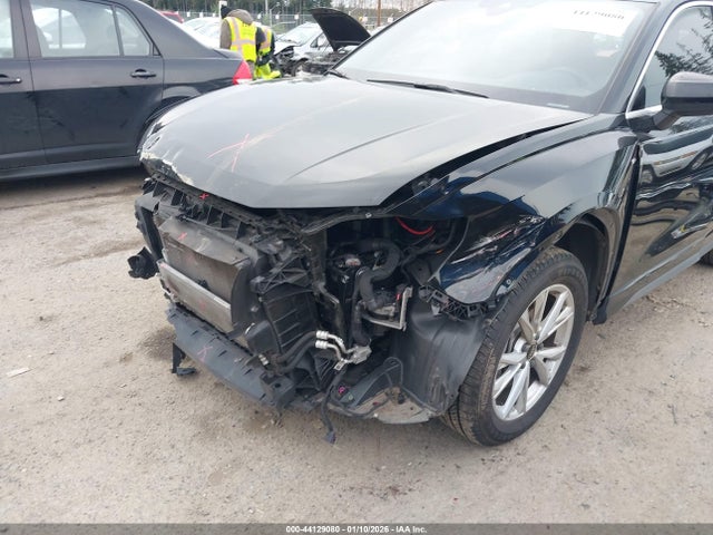 2022 AUDI Q3 WA1EECF39N1121289 Photo 5