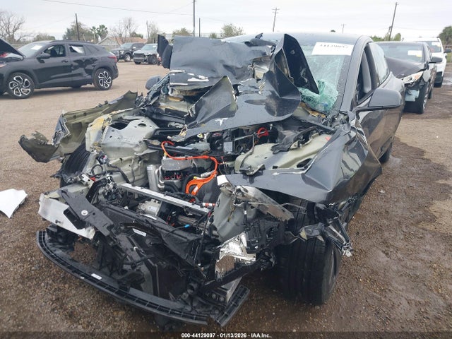 Продаж на аукціоні авто 2025 Tesla Model 3 Long Range Rear-wheel Drive/standard Rear-wheel Drive, vin: 5YJ3E1EA4SF011349, номер лоту: 44129097