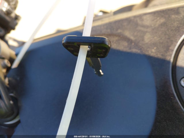 2025 YAMAHA YZFR7 JYARM38Y7SA003574 Photo 10