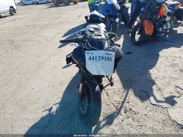 2025 YAMAHA YZFR7 JYARM38Y7SA003574 Photo 4