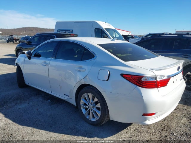 44129121 :رقم المزاد ، JTHBW1GG8E2046573 vin ، 2014 Lexus Es 300h مزاد بيع
