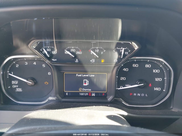 44129140 :رقم المزاد ، 3GTU9EET1NG135031 vin ، 2022 Gmc Sierra 1500 Limited 4wd  Short Box At4 مزاد بيع