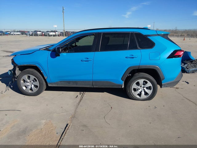 Toyota RAV4 LE 2019 2T3H1RFV7KW040243 Image 14